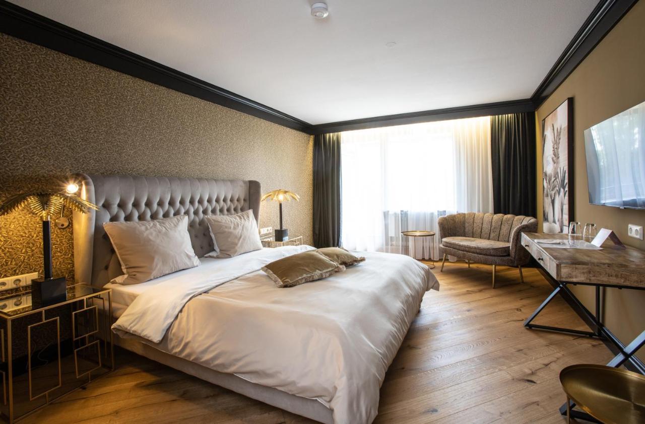 Waldhotel Luise ฟรอยเดนชตัดท์ ภายนอก รูปภาพ