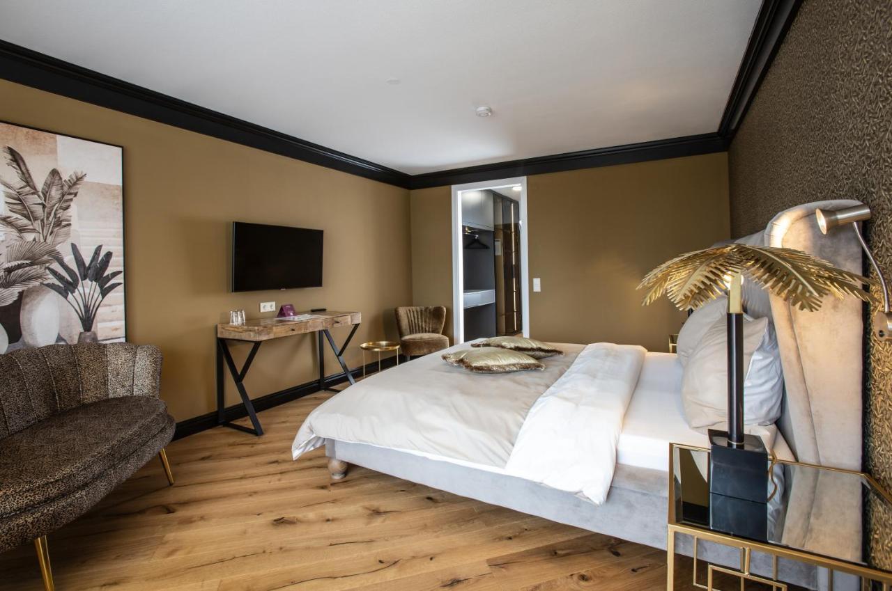 Waldhotel Luise ฟรอยเดนชตัดท์ ภายนอก รูปภาพ