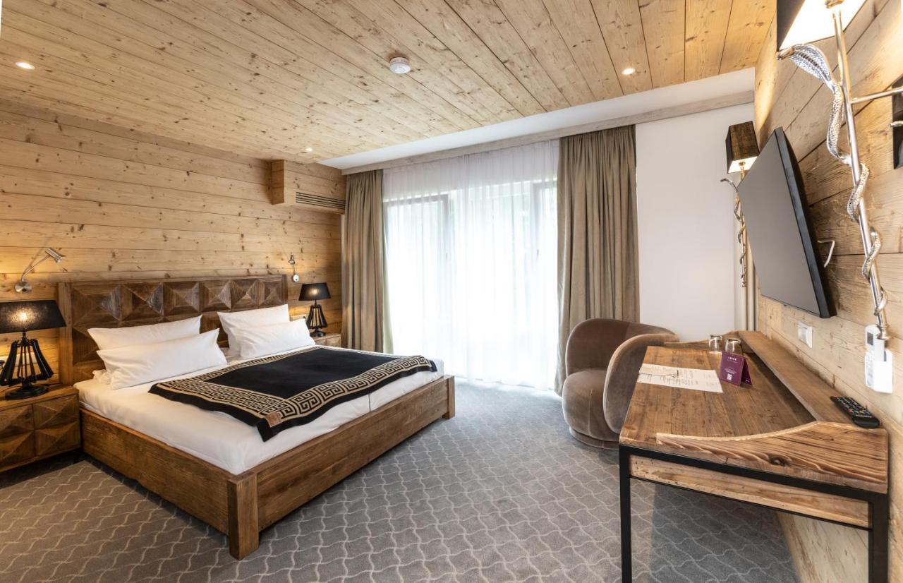 Waldhotel Luise ฟรอยเดนชตัดท์ ภายนอก รูปภาพ