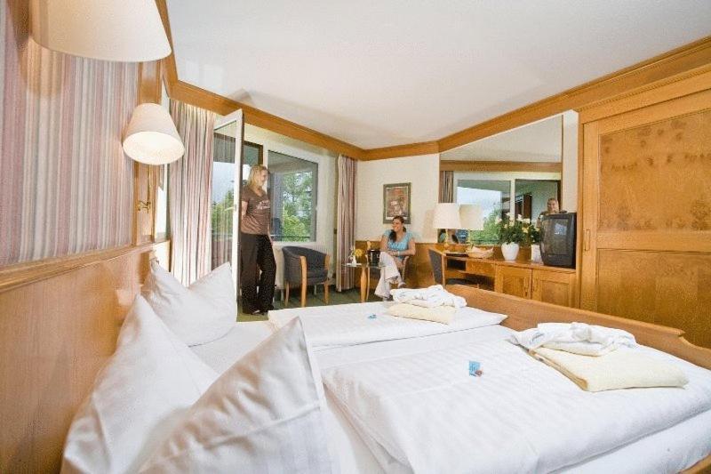 Waldhotel Luise ฟรอยเดนชตัดท์ ห้อง รูปภาพ